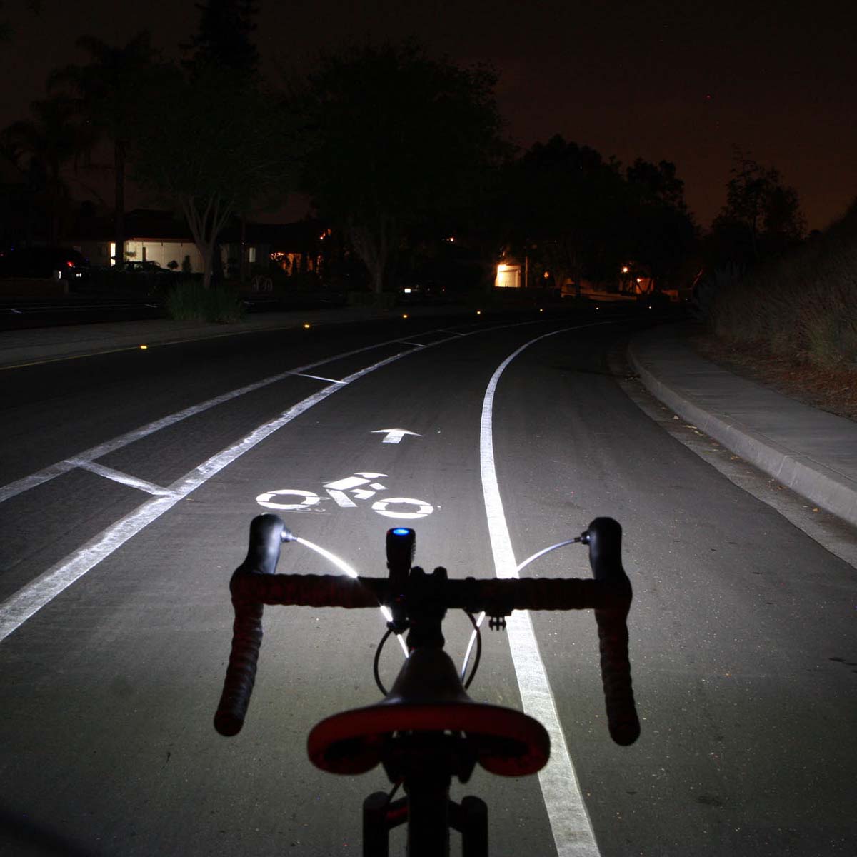 Luz Led Recargable USB Fiftyfive 1000 Lummens