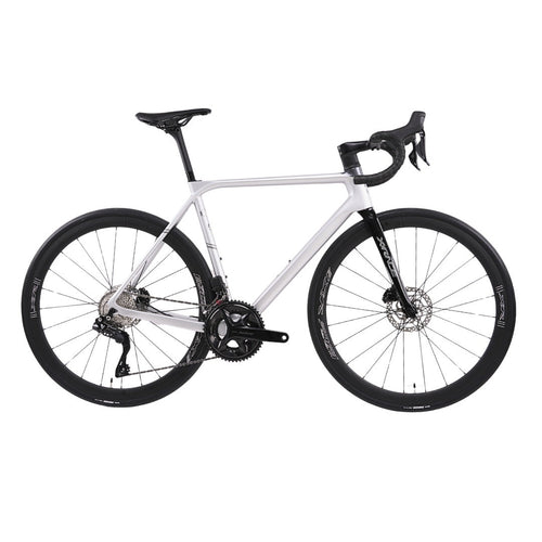 XRACE VENTUS DI2 CARBON – 12 Velocidades Shimano 105 Di2 Blanca