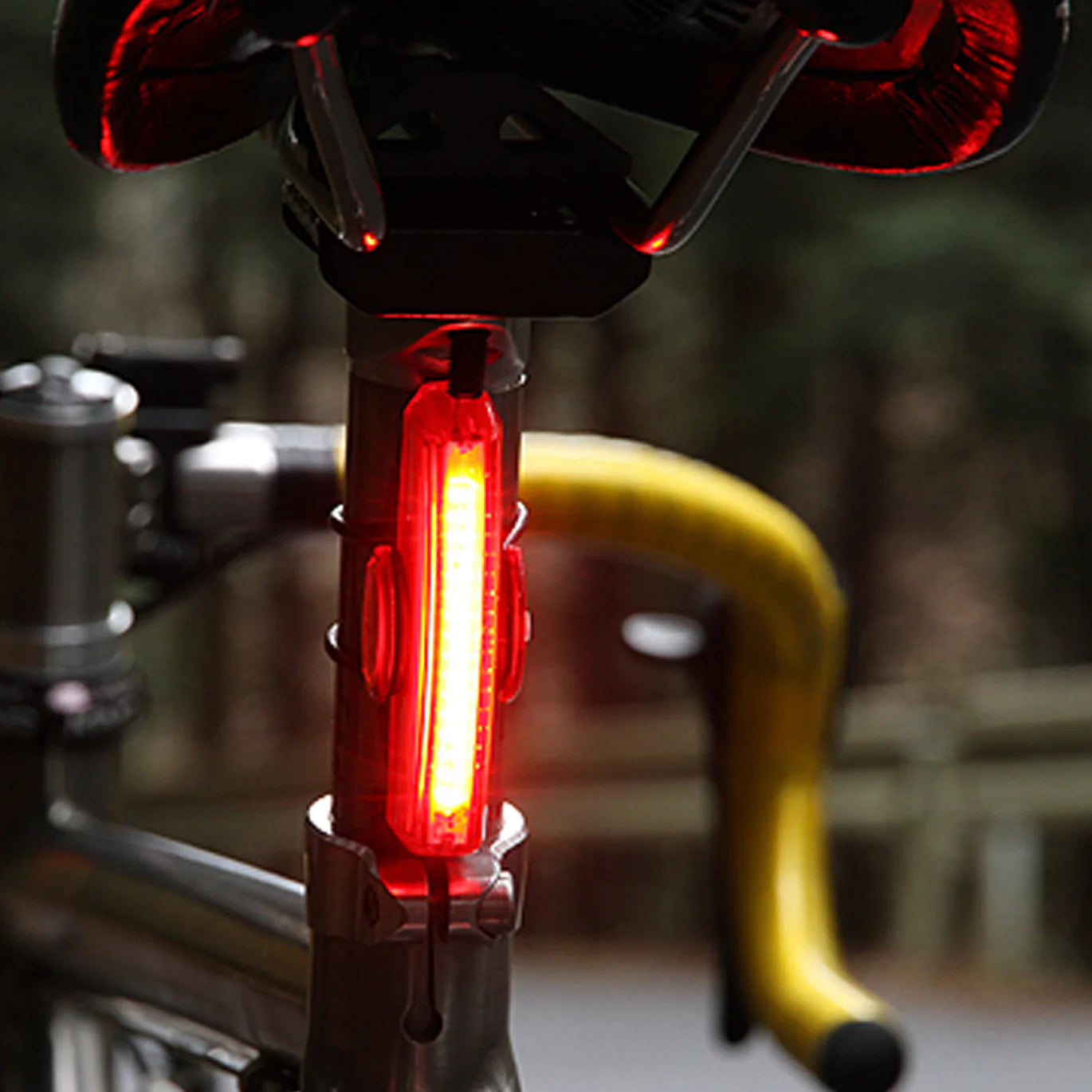 Combo de luces FiftyFive delantera y tracera Led Recargable USB 400/50